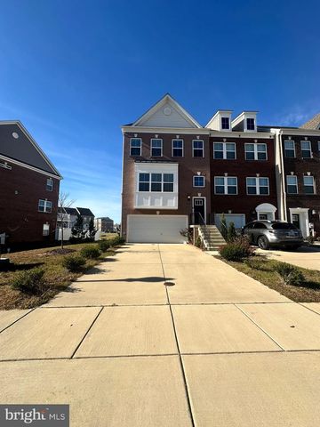 5835 KATE CHOPIN PL, White Plains, MD 20695