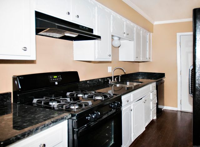 24 Rosemoor Drive, Little Rock, AR 72209