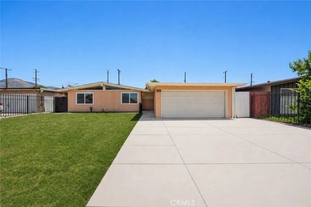 7115 Newbury, San Bernardino, CA 92404