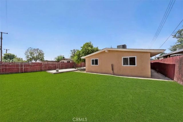 7115 Newbury, San Bernardino, CA 92404