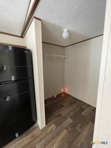 377 Buck Trail 4, Canyon Lake, TX 78133