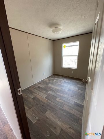 377 Buck Trail 4, Canyon Lake, TX 78133