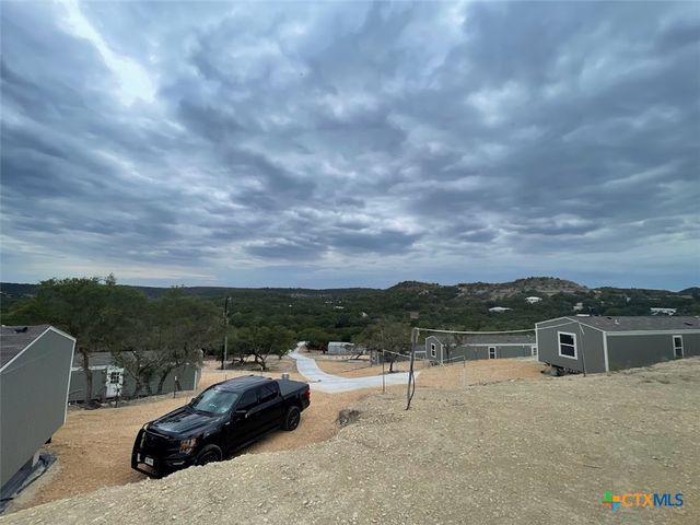 377 Buck Trail 4, Canyon Lake, TX 78133
