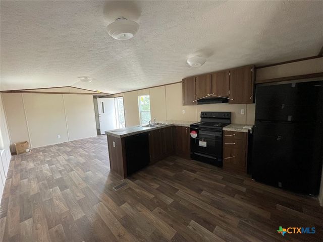 377 Buck Trail 4, Canyon Lake, TX 78133