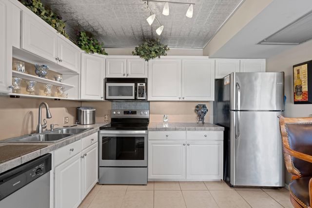 581 Mansfield N, Boca Raton, FL 33434