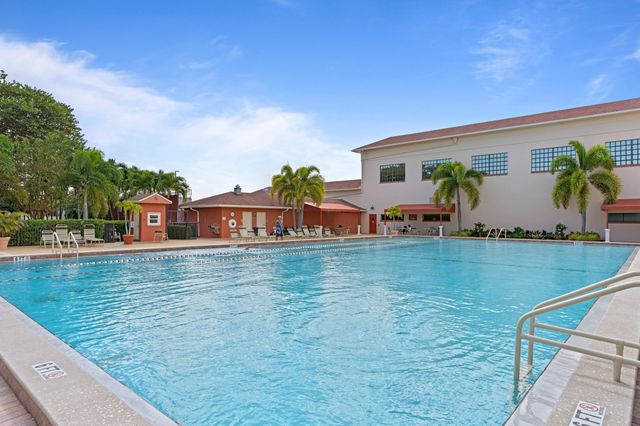 581 Mansfield N, Boca Raton, FL 33434