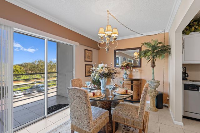 581 Mansfield N, Boca Raton, FL 33434