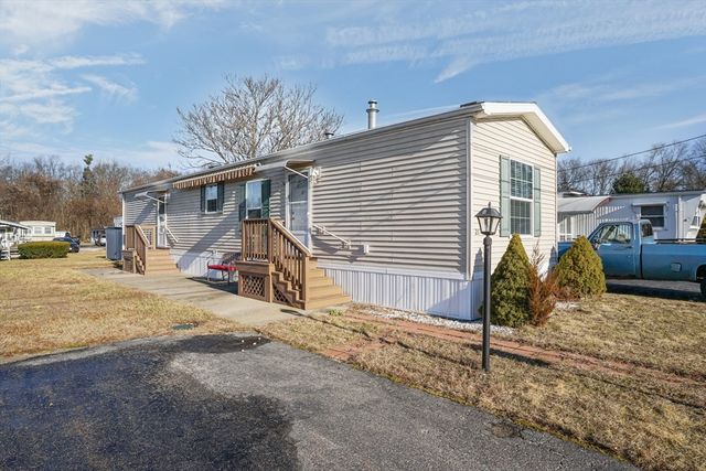 28 Terry Drive, Attleboro, MA 02703
