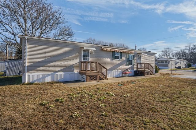 28 Terry Drive, Attleboro, MA 02703