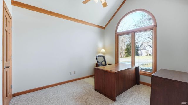 6409 Beaver Creek Court, Fort Wayne, IN 46814