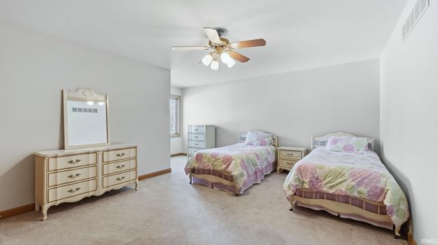 6409 Beaver Creek Court, Fort Wayne, IN 46814