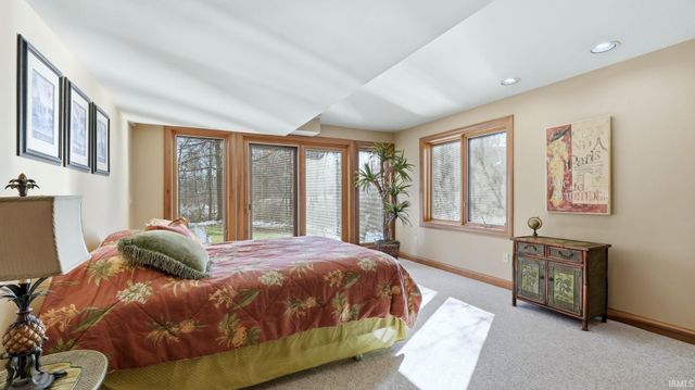 6409 Beaver Creek Court, Fort Wayne, IN 46814