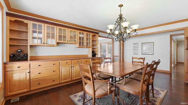 6409 Beaver Creek Court, Fort Wayne, IN 46814