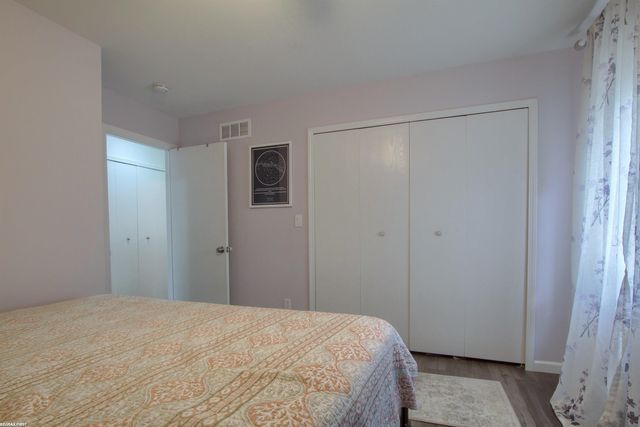 38343 Carolon Blvd, Westland, MI 48185