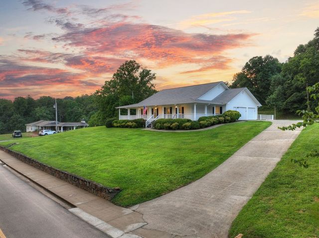 832 W First Street, Blue Ridge, GA 30513
