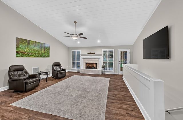 832 W First Street, Blue Ridge, GA 30513