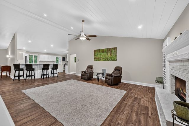 832 W First Street, Blue Ridge, GA 30513