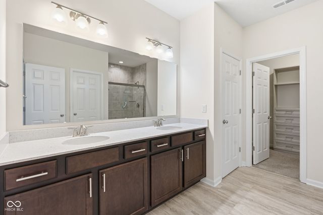 4298 Red Barn Drive, Whitestown, IN 46075