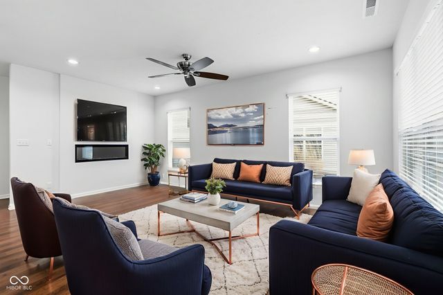 4298 Red Barn Drive, Whitestown, IN 46075