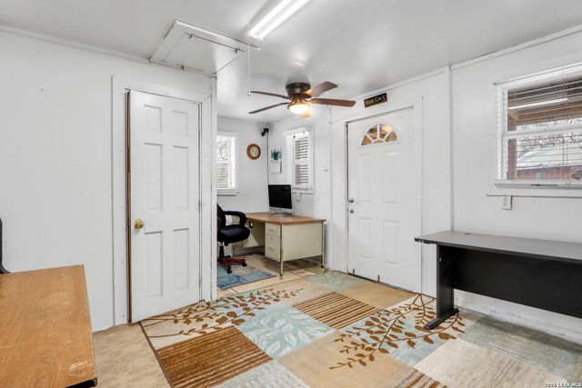 12851 Fm 1117, Seguin, TX 78155
