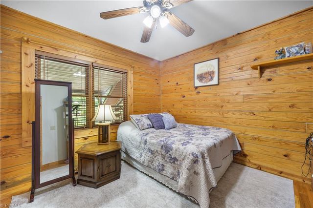 214 Harbor Ridge Drive, Connelly Springs, NC 28612