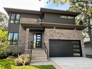 3711 Hampton Boulevard, Royal Oak, MI 48073