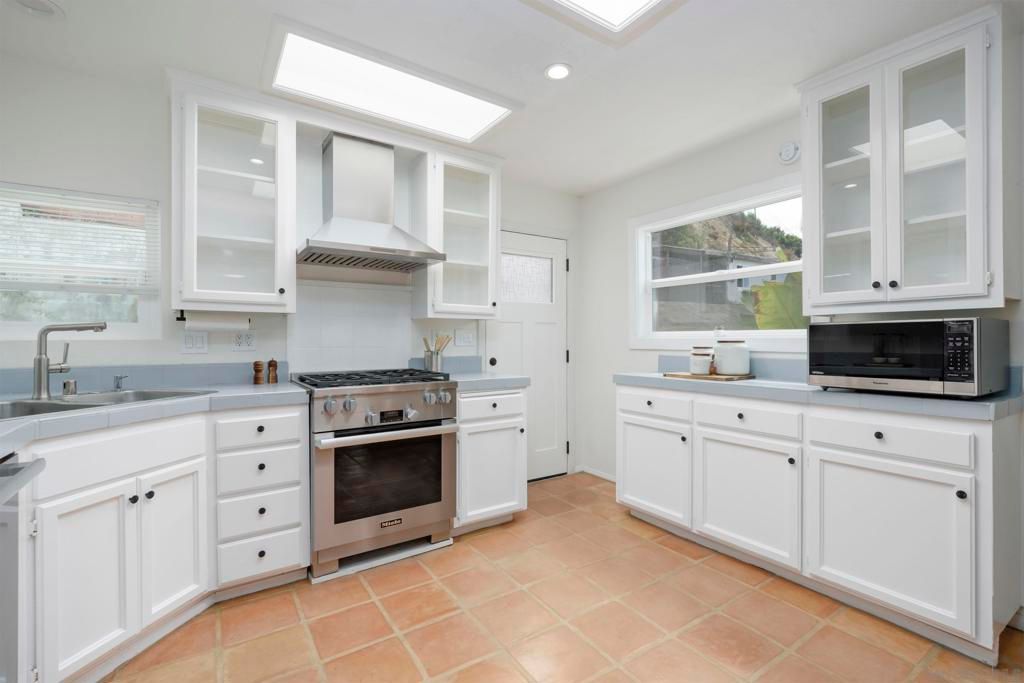 2242 Congress St, San Diego, CA 92110 — photo 4