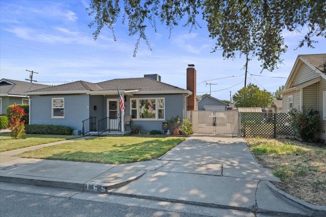 165 N Bryan Ave, Oakdale, CA 95361