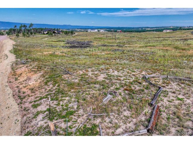 1 Forest Heights Cir, Colorado Springs, CO 80908