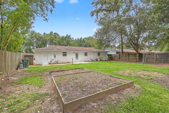 108 Bee Street, Summerville, SC 29483