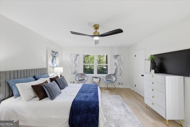 108 Fair Oaks Drive SE, Conyers, GA 30094