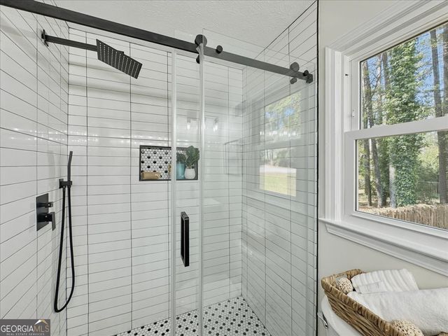 108 Fair Oaks Drive SE, Conyers, GA 30094