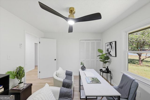 108 Fair Oaks Drive SE, Conyers, GA 30094