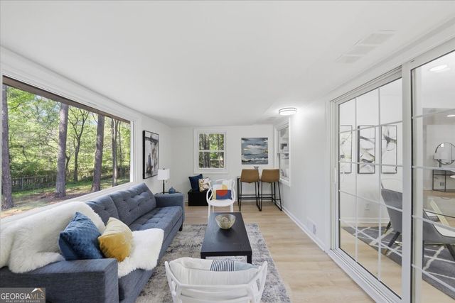 108 Fair Oaks Drive SE, Conyers, GA 30094