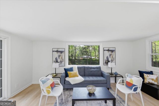 108 Fair Oaks Drive SE, Conyers, GA 30094