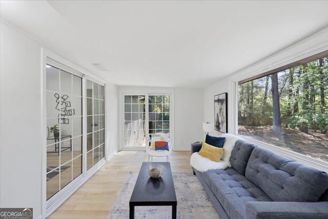 108 Fair Oaks Drive SE, Conyers, GA 30094