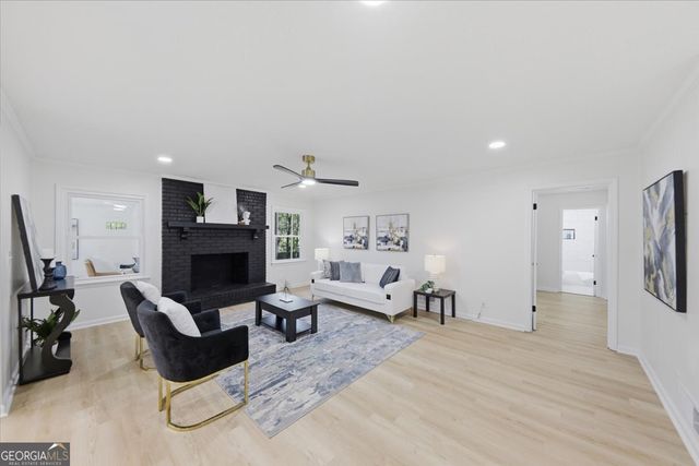 108 Fair Oaks Drive SE, Conyers, GA 30094