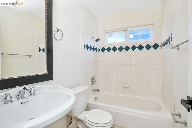 1819 Mission Drive, Antioch, CA 94509