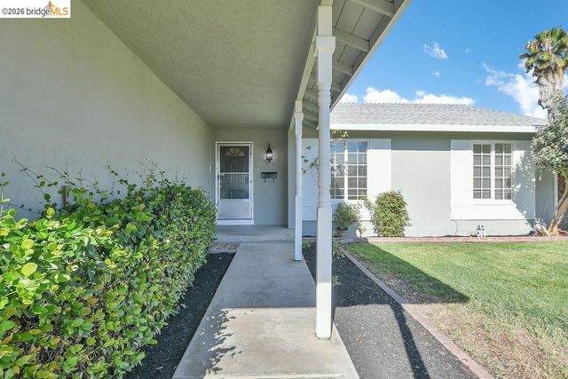 1819 Mission Drive, Antioch, CA 94509