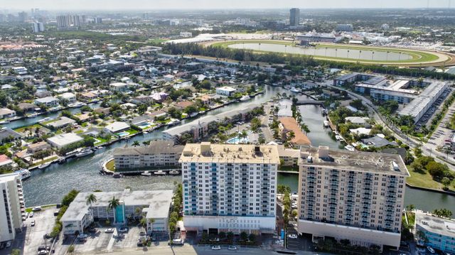 427 Golden Isles Drive 5j, Hallandale Beach, FL 33009