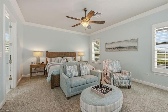 3206 Cotuit LN, Naples, FL 34114