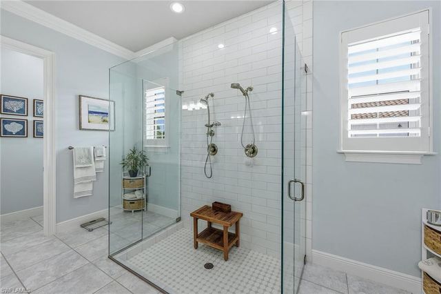 3206 Cotuit LN, Naples, FL 34114