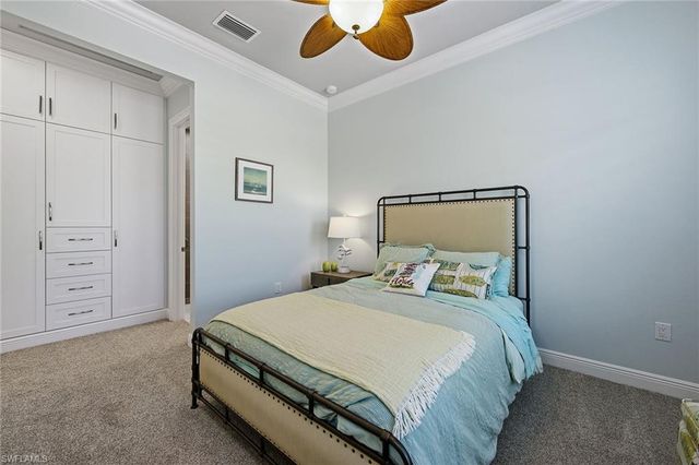 3206 Cotuit LN, Naples, FL 34114