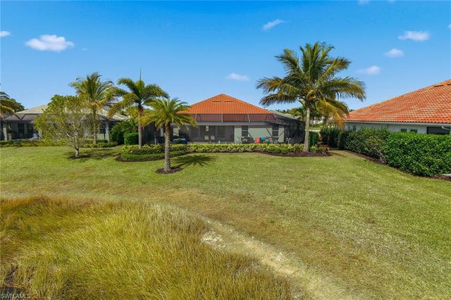 3206 Cotuit LN, Naples, FL 34114