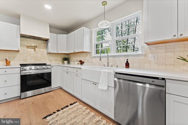 86 VIRGINIA PINES CT, Louisa, VA 23093