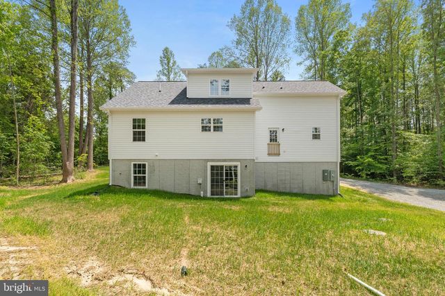 86 VIRGINIA PINES CT, Louisa, VA 23093