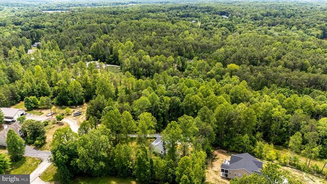 86 VIRGINIA PINES CT, Louisa, VA 23093