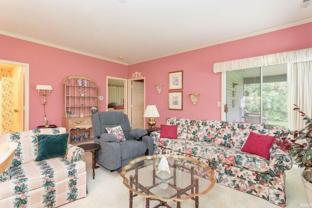 1657 Pine Ridge Court, Elkhart, IN 46514