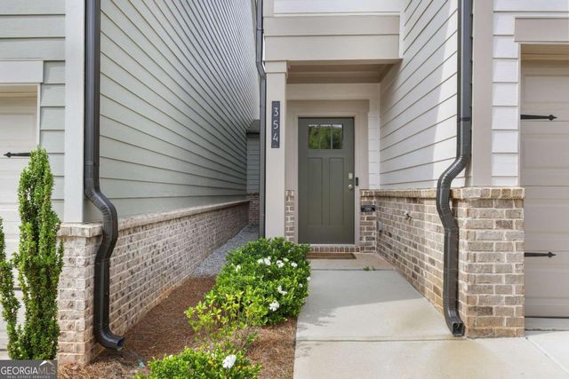 354 Hayden Circle, Woodstock, GA 30189