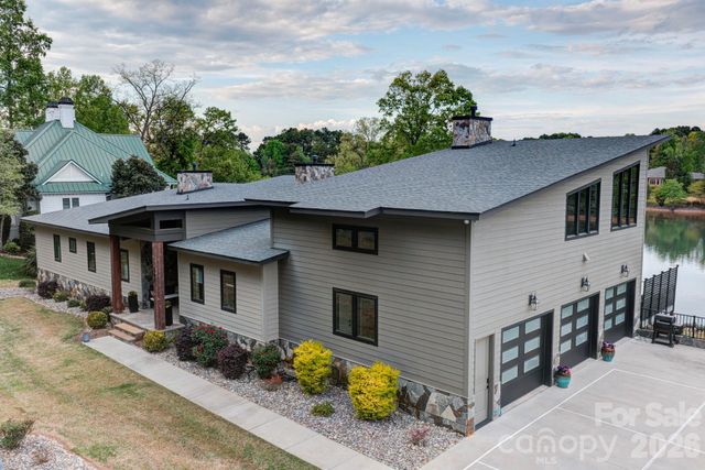 644 Normandy Road, Mooresville, NC 28117